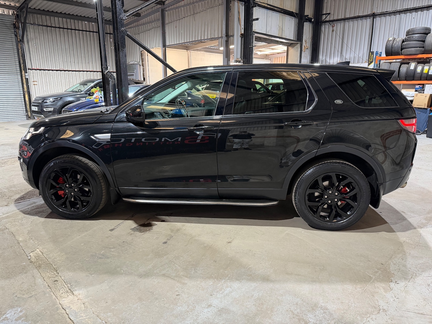 Used Land Rover Discovery Sport 2017 for sale - 78137222: Photo 5