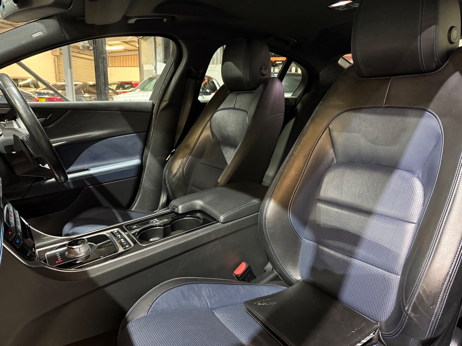 Used Jaguar XE 2016 for sale - 77080112: Photo 10