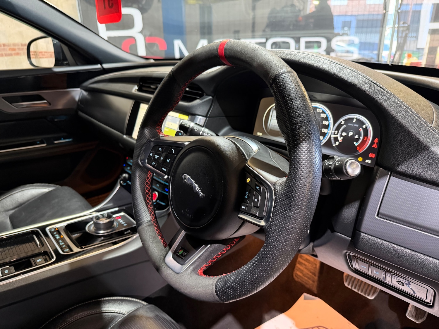 Used Jaguar XF 2016 for sale - 77557333: Photo 24