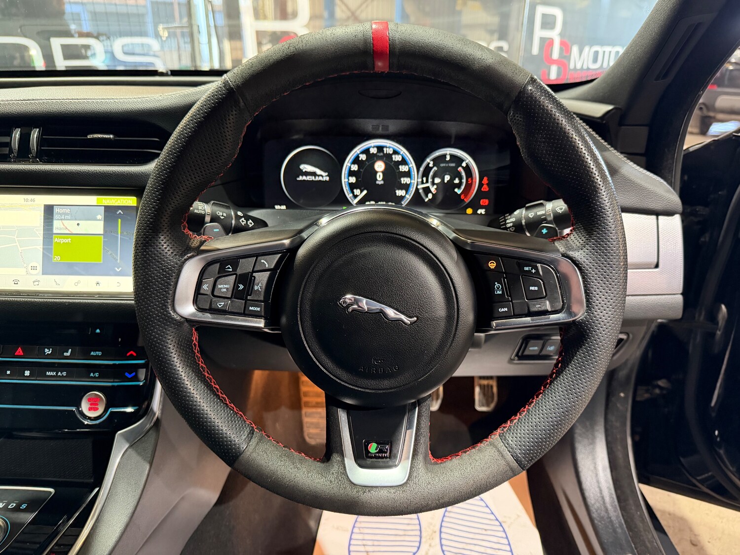 Used Jaguar XF 2016 for sale - 77557333: Photo 30