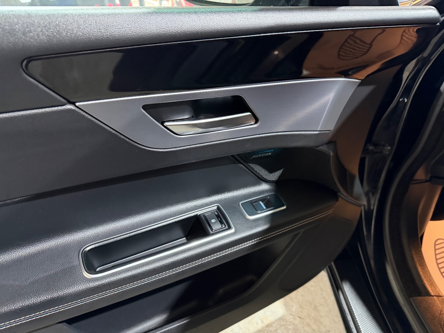 Used Jaguar XF 2016 for sale - 77557333: Photo 8