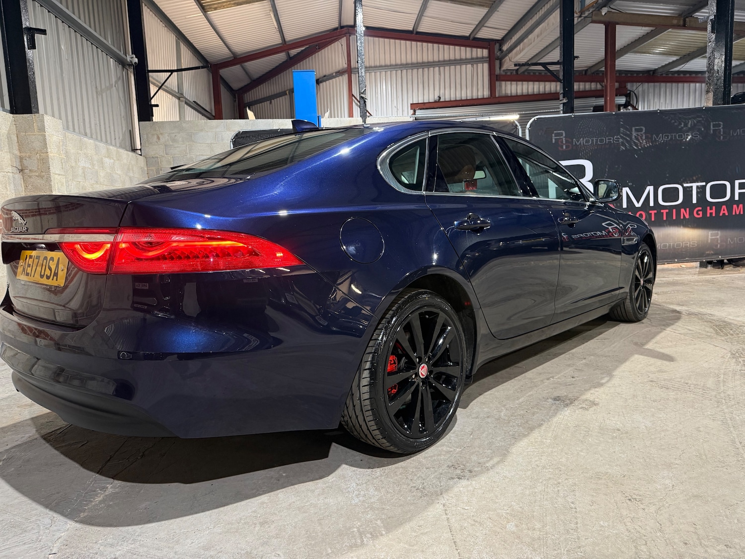 Used Jaguar XF 2017 for sale - 77759535: Photo 16