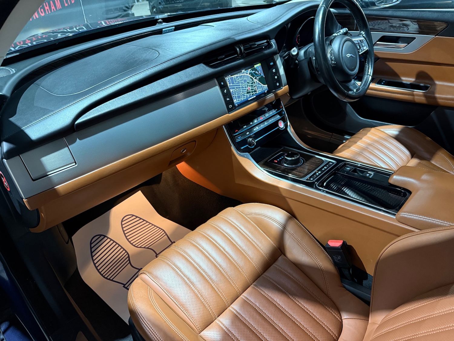 Used Jaguar XF 2017 for sale - 77759535: Photo 19