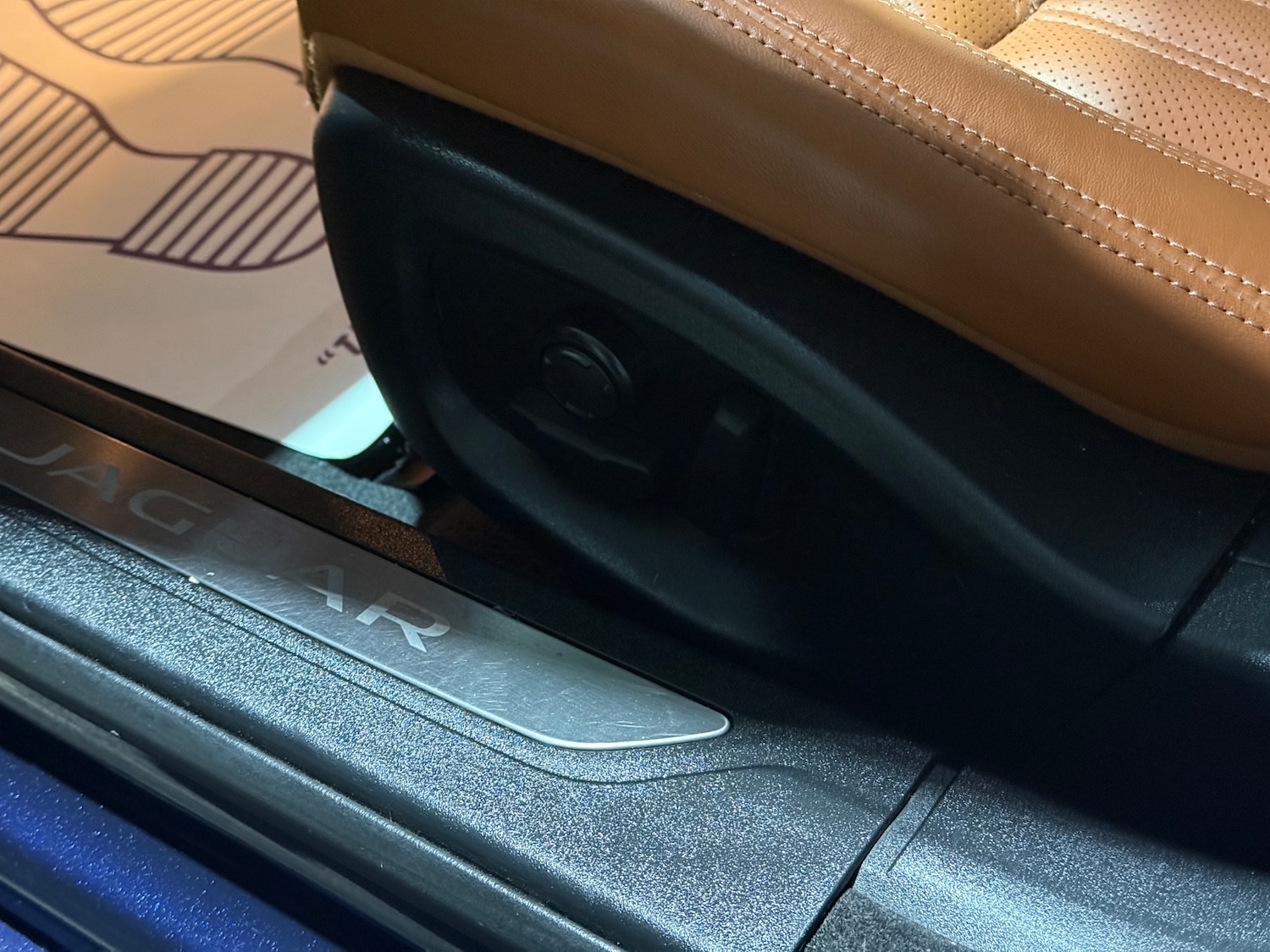 Used Jaguar XF 2017 for sale - 77759535: Photo 23