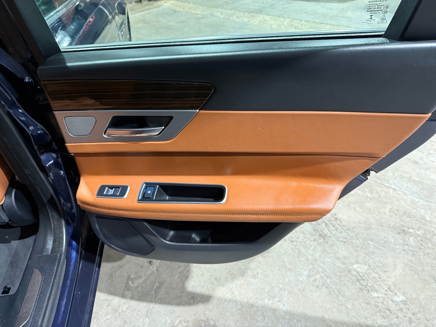 Used Jaguar XF 2017 for sale - 77759535: Photo 30