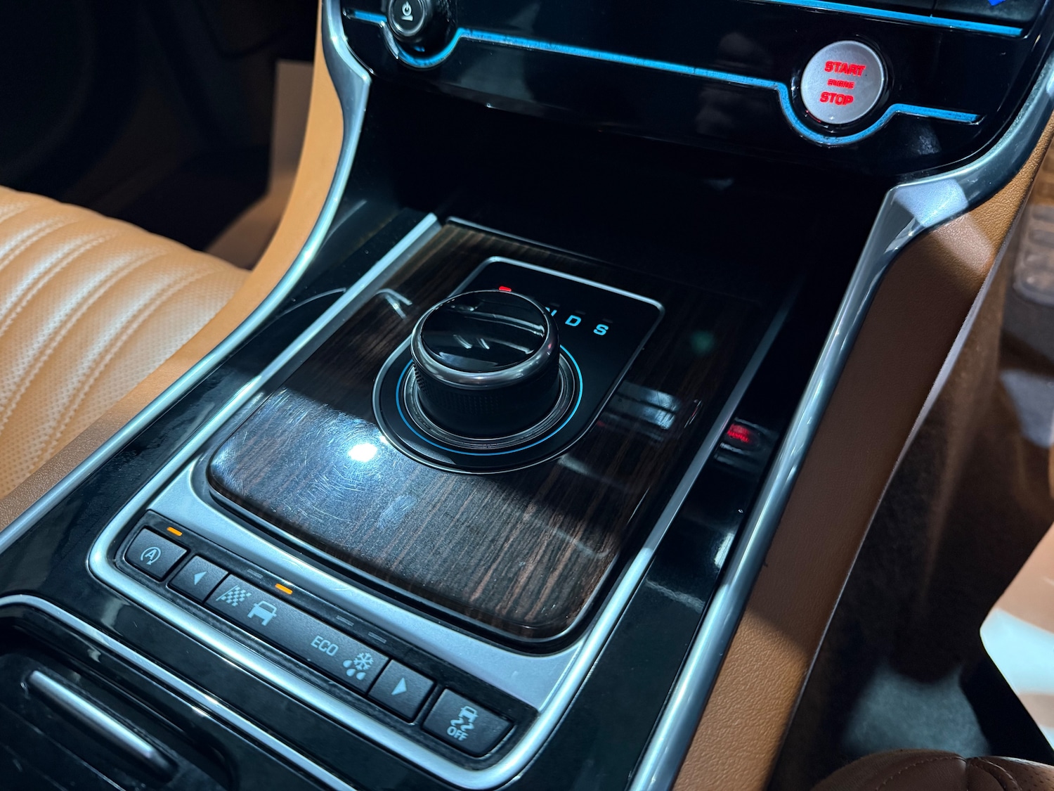 Used Jaguar XF 2017 for sale - 77759535: Photo 42