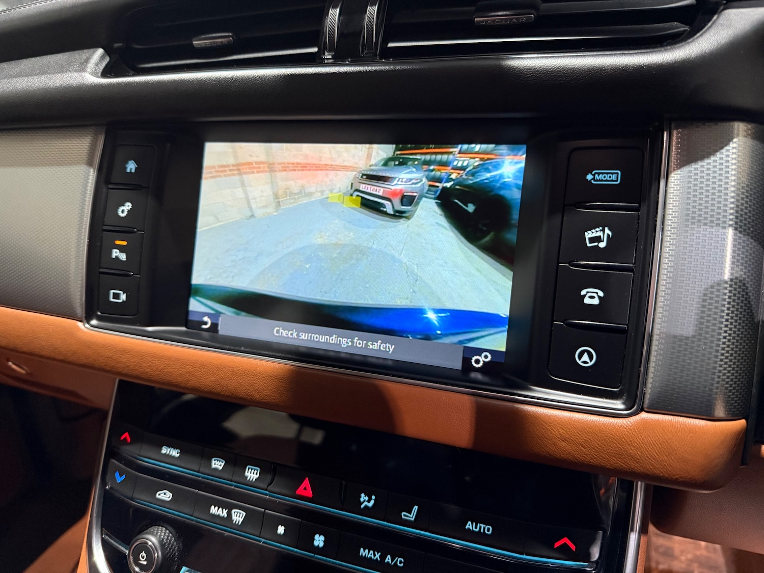 Used Jaguar XF 2017 for sale - 77759535: Photo 44