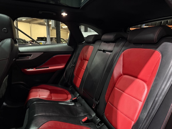 Used Jaguar F-Pace 2017 for sale - 76299859: Photo 13