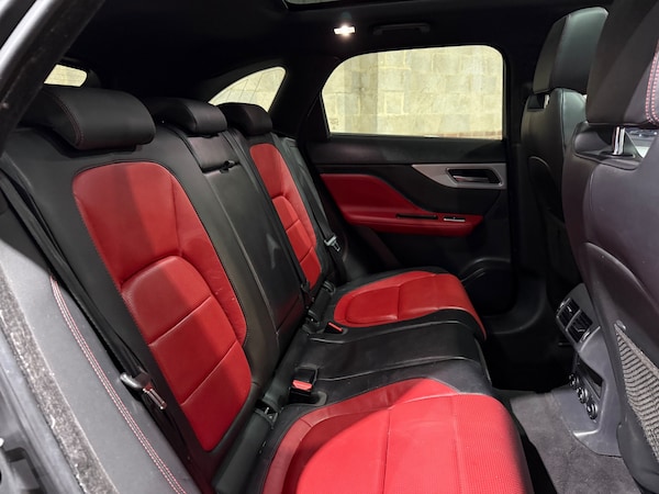 Used Jaguar F-Pace 2017 for sale - 76299859: Photo 18