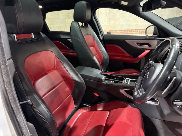 Used Jaguar F-Pace 2017 for sale - 76299859: Photo 23
