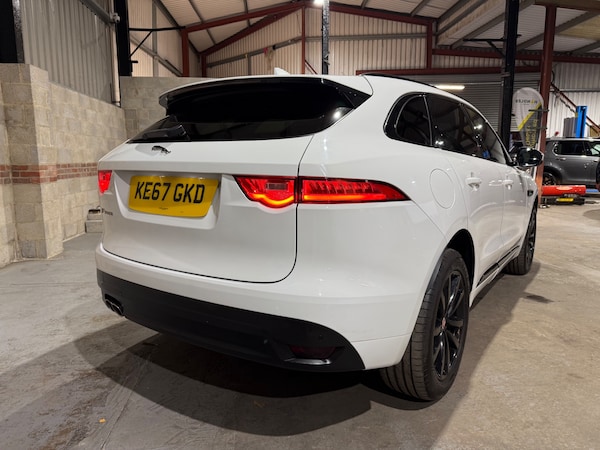 Used Jaguar F-Pace 2017 for sale - 76299859: Photo 49