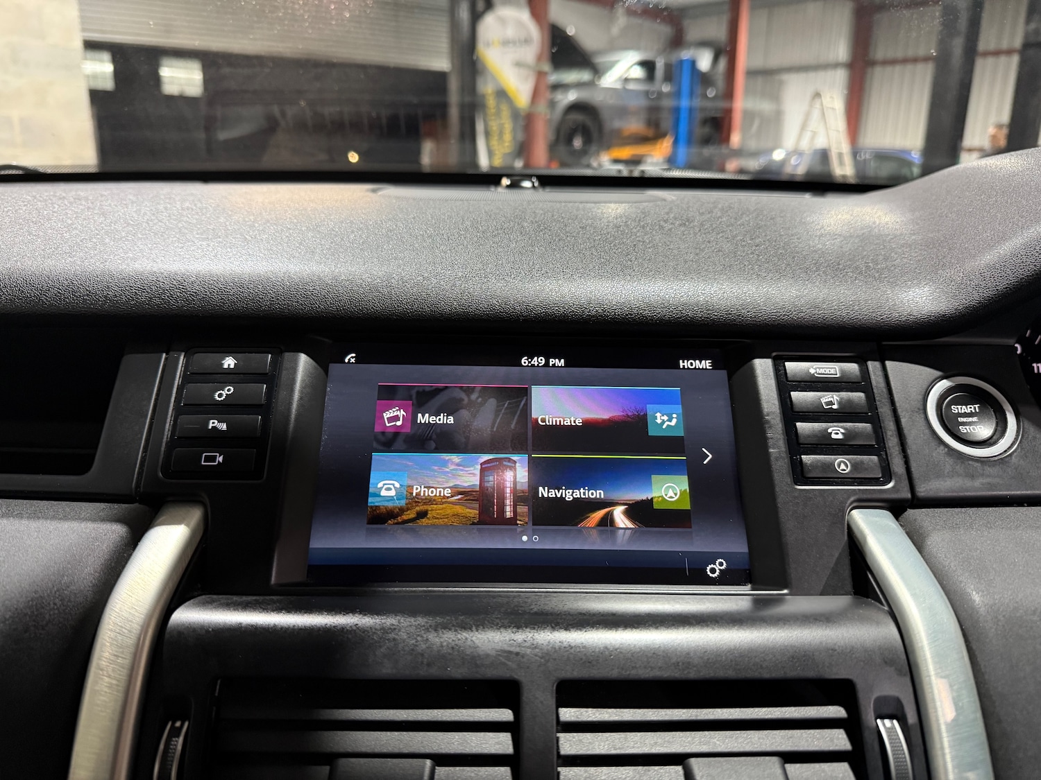 Used Land Rover Discovery Sport 2016 for sale - 76458708: Photo 37