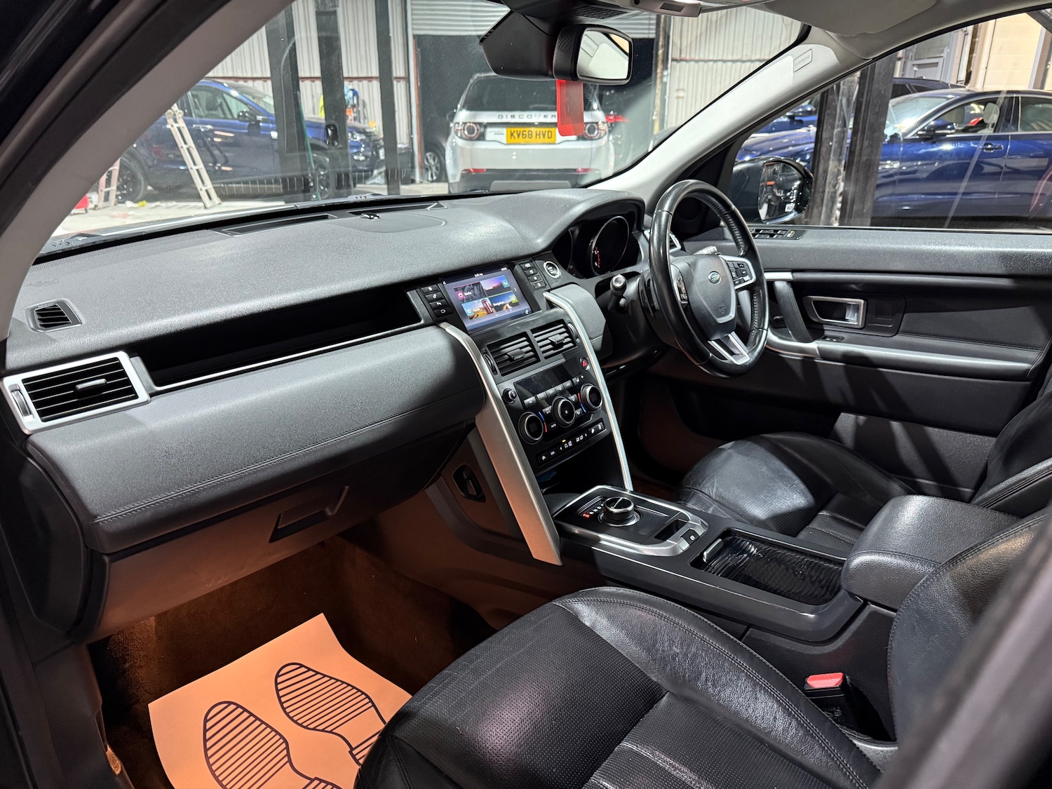 Used Land Rover Discovery Sport 2016 for sale - 76458708: Photo 7