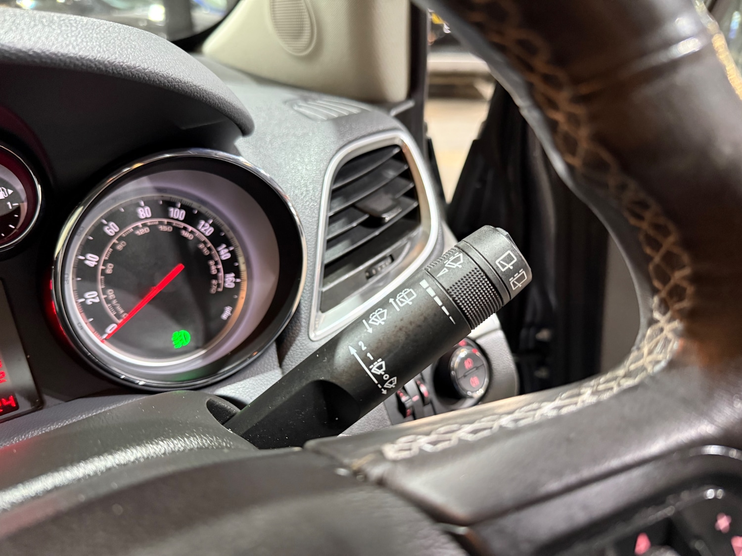 Used Vauxhall Mokka 2014 for sale - 76896415: Photo 31