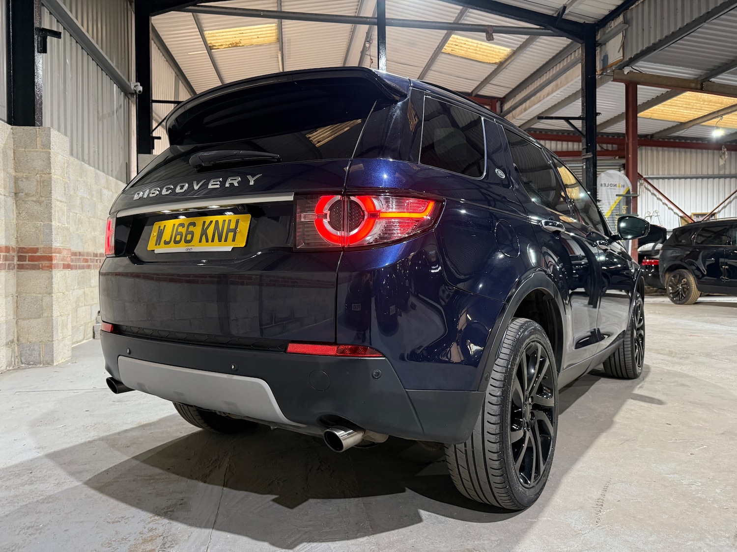 Used Land Rover Discovery Sport 2016 for sale - 75924618: Photo 51