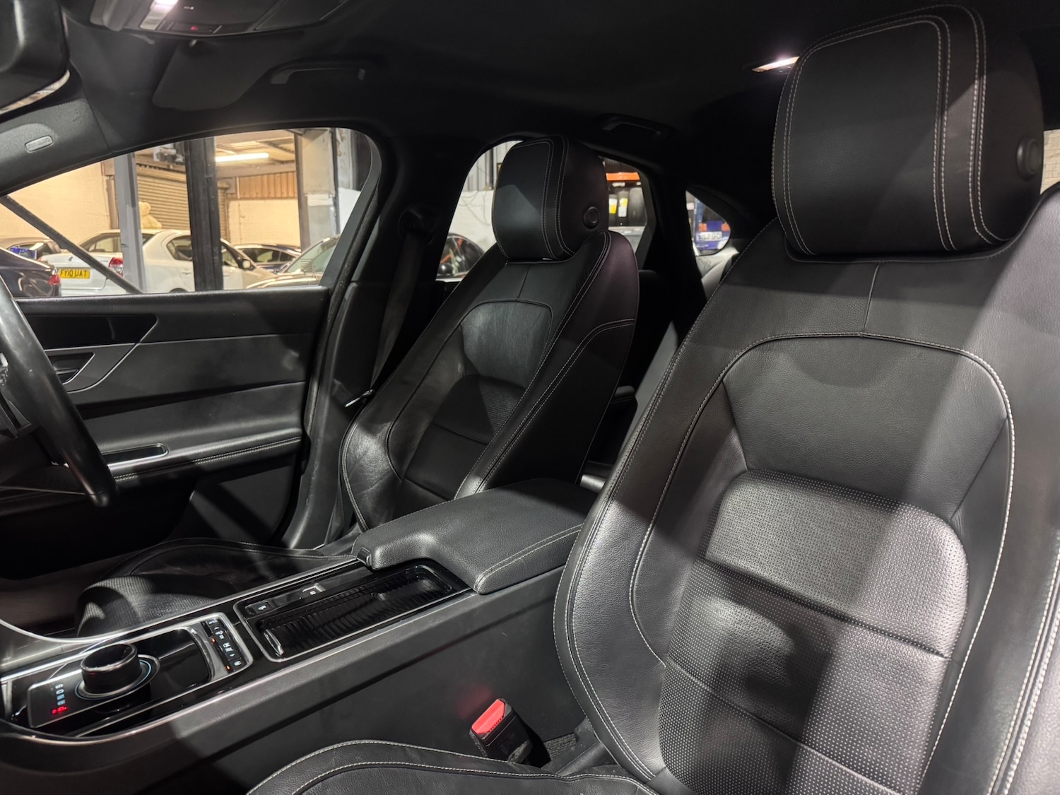 Used Jaguar XF 2016 for sale - 77555400: Photo 10