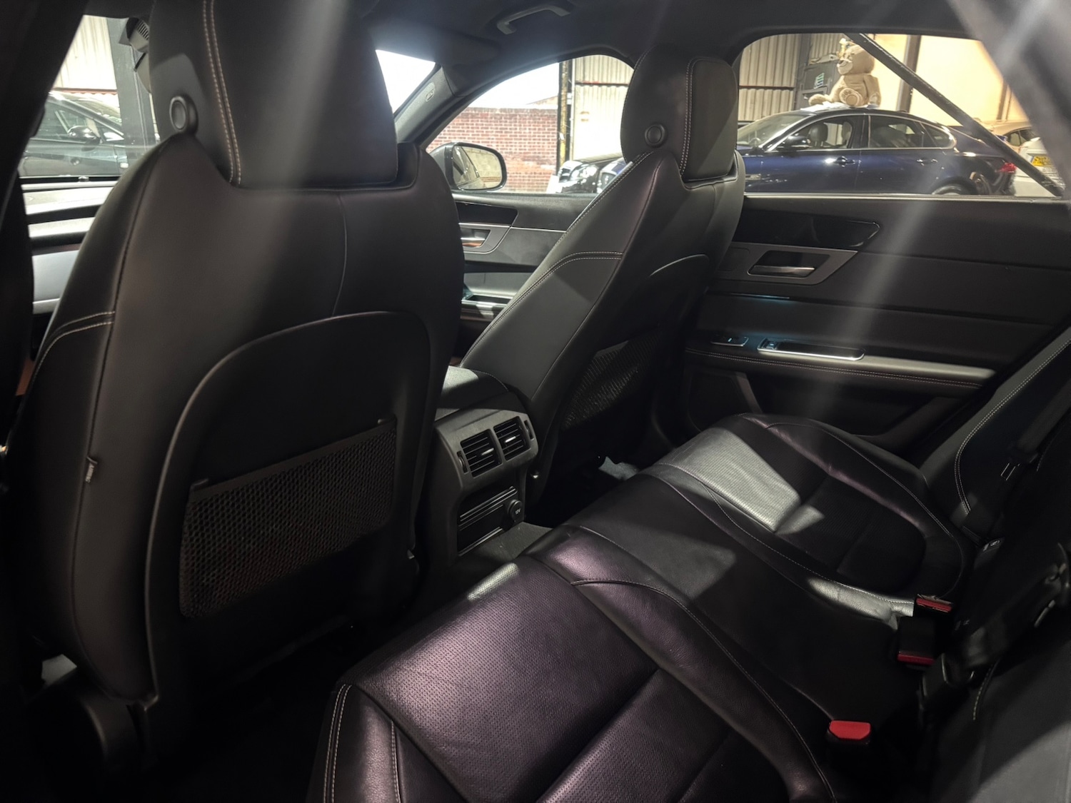 Used Jaguar XF 2016 for sale - 77555400: Photo 15