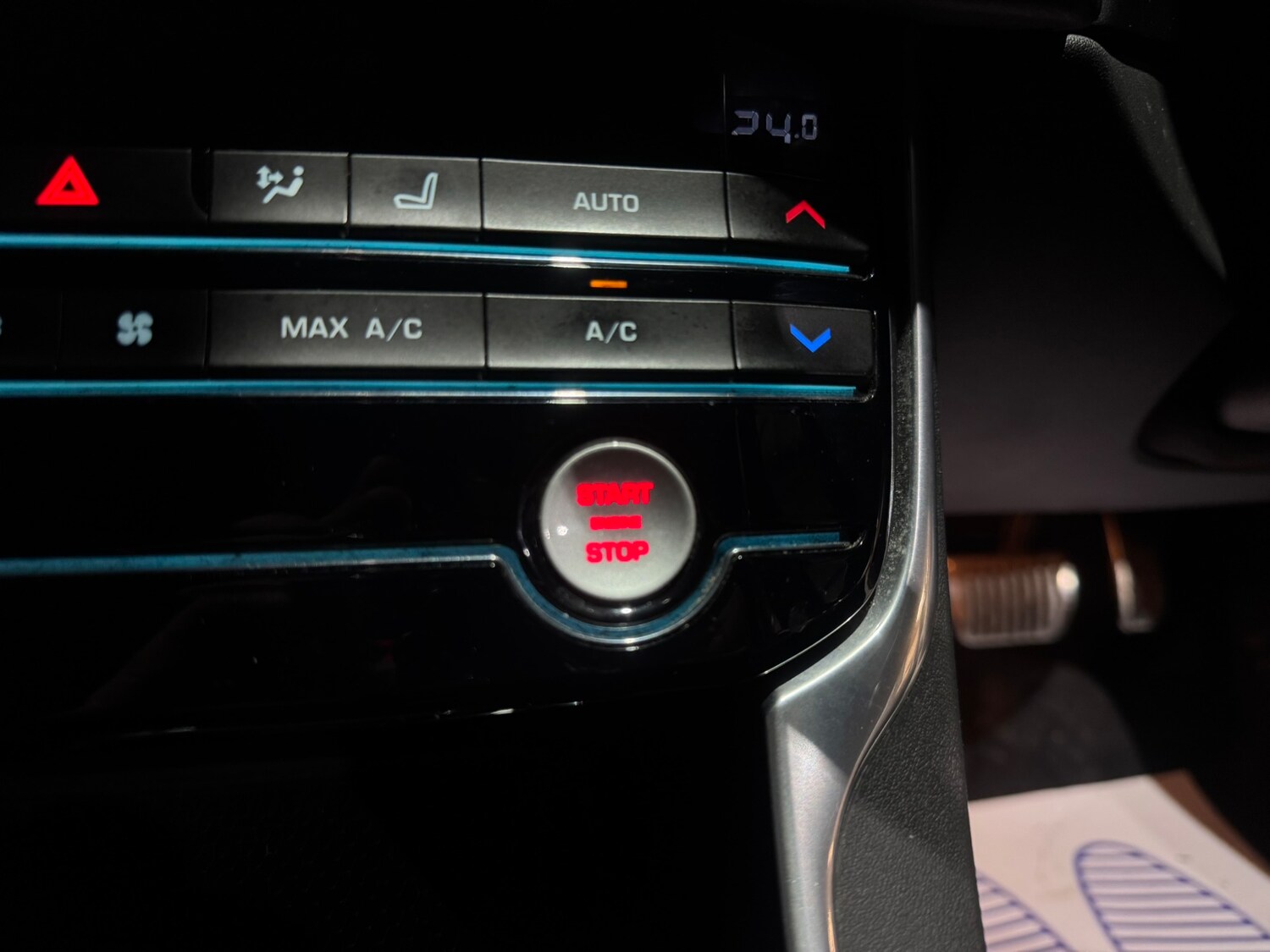 Used Jaguar XF 2016 for sale - 77555400: Photo 43