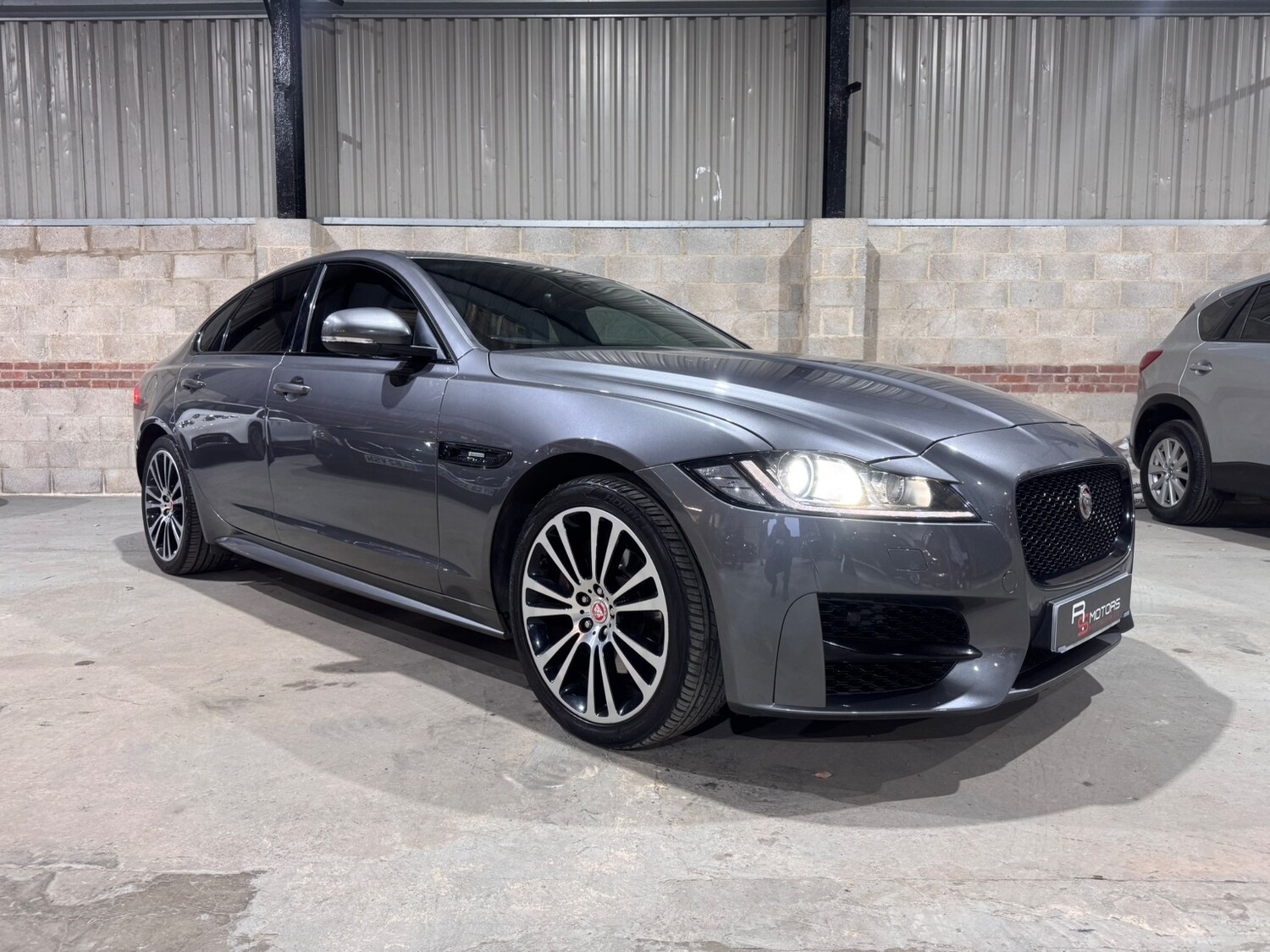 Used Jaguar XF 2016 for sale - 77555400: Photo 54