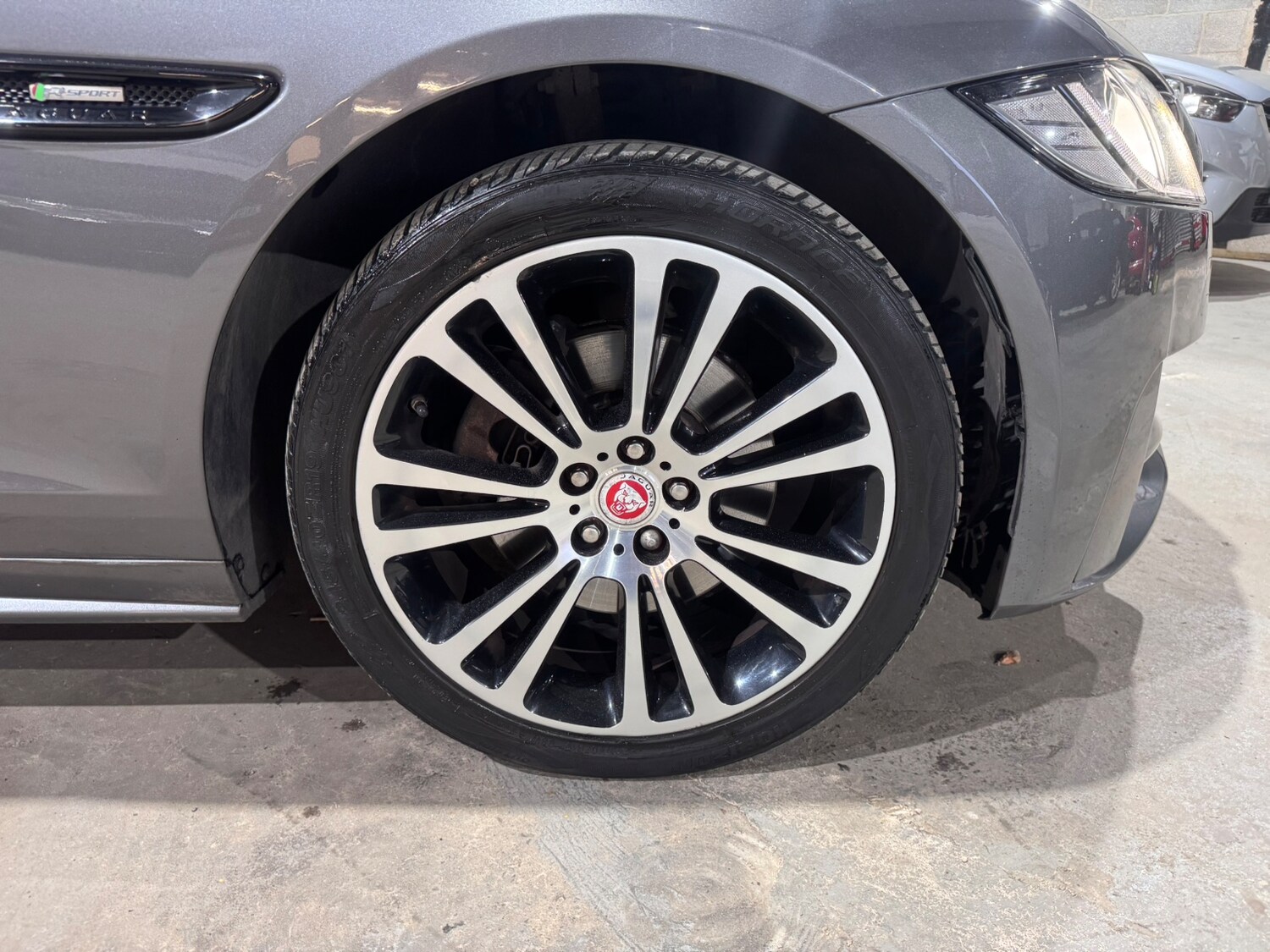 Used Jaguar XF 2016 for sale - 77555400: Photo 58