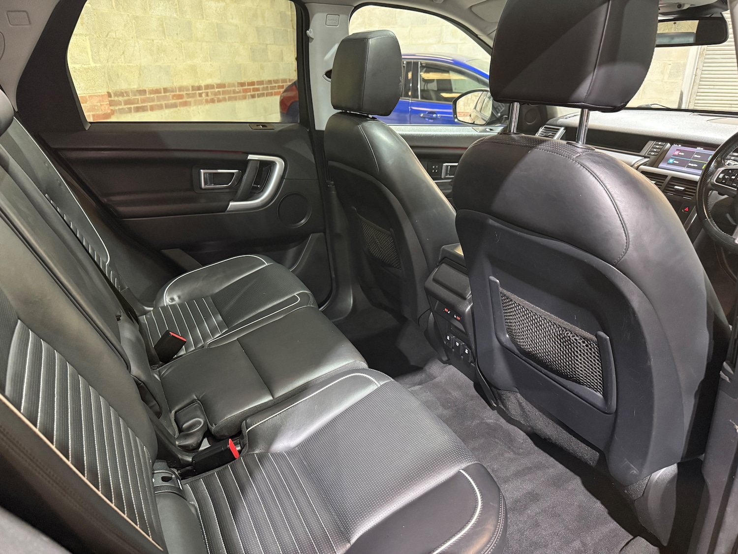 Used Land Rover Discovery Sport 2017 for sale - 77935520: Photo 31