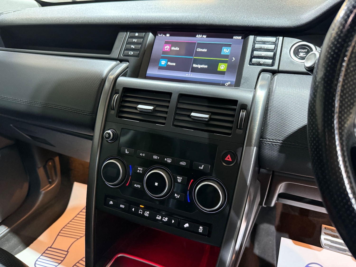 Used Land Rover Discovery Sport 2017 for sale - 77935520: Photo 47