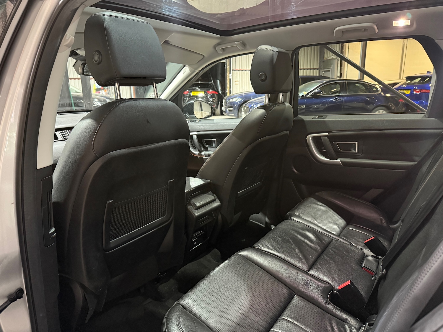 Used Land Rover Discovery Sport 2018 for sale - 76458711: Photo 14