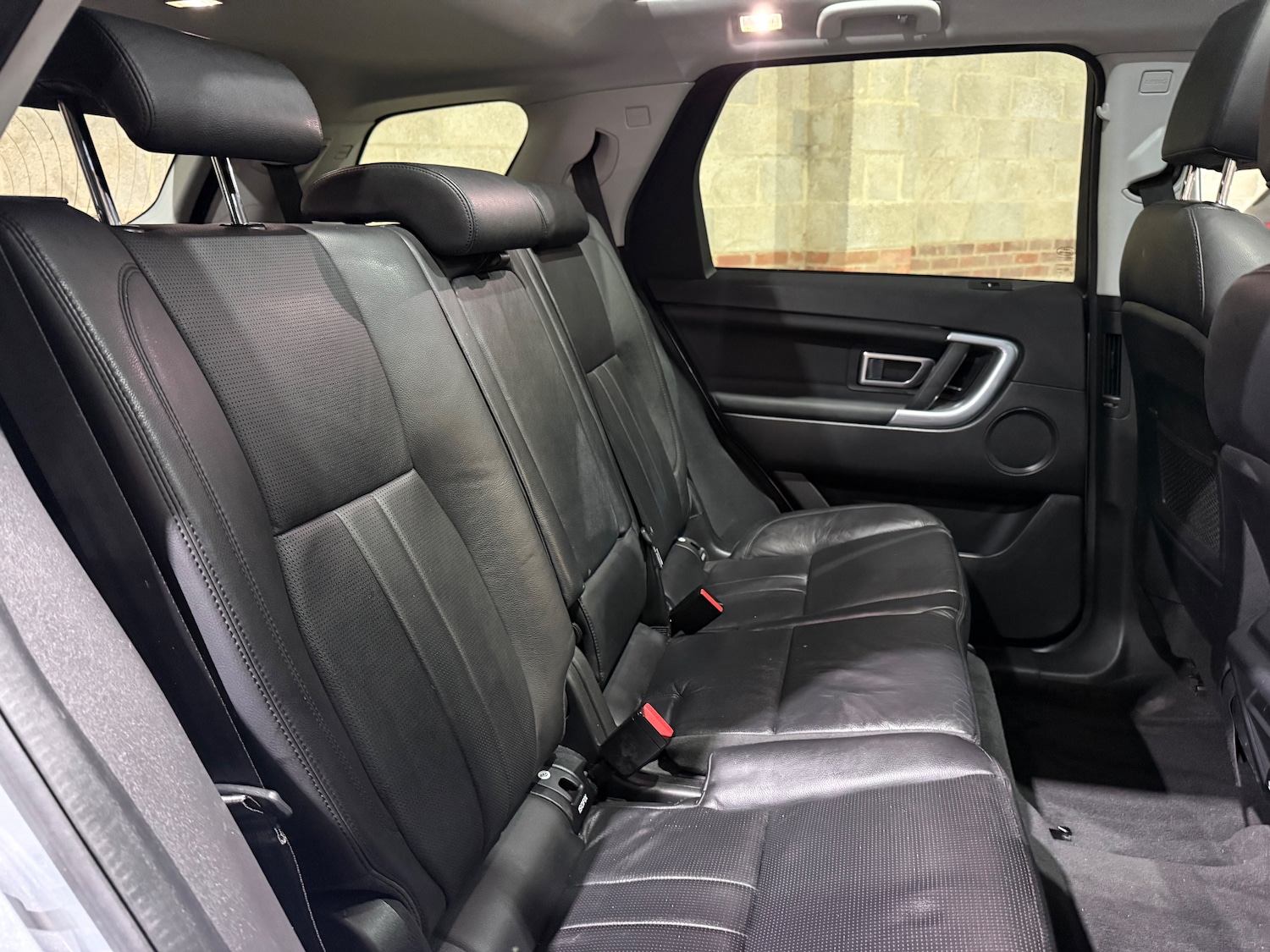 Used Land Rover Discovery Sport 2018 for sale - 76458711: Photo 21