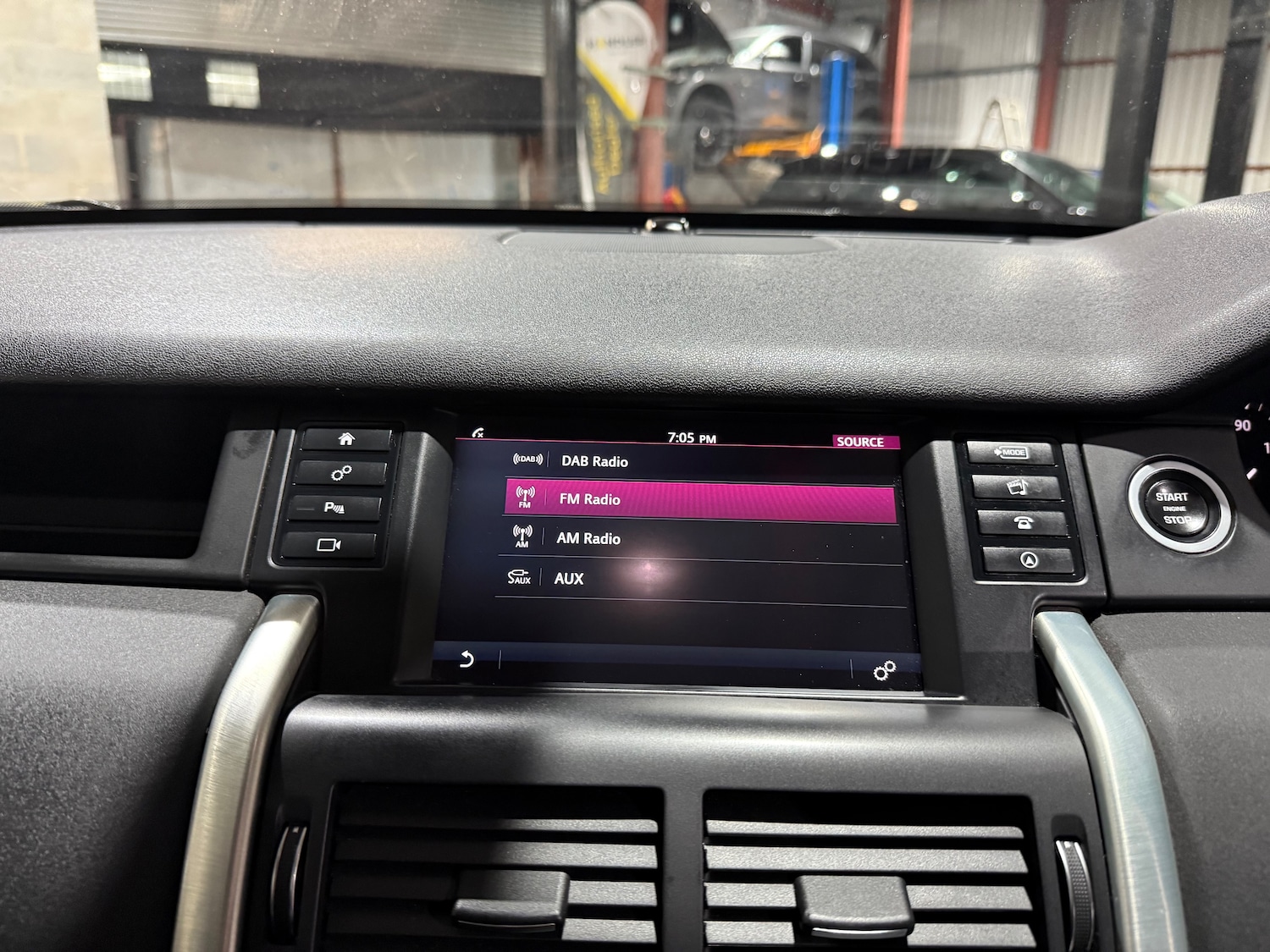 Used Land Rover Discovery Sport 2018 for sale - 76458711: Photo 39