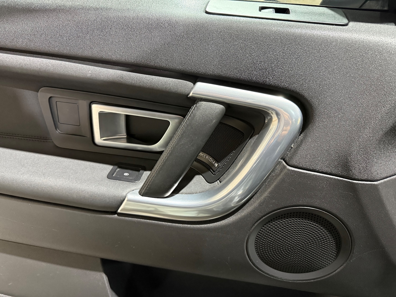 Used Land Rover Discovery Sport 2018 for sale - 76458711: Photo 8