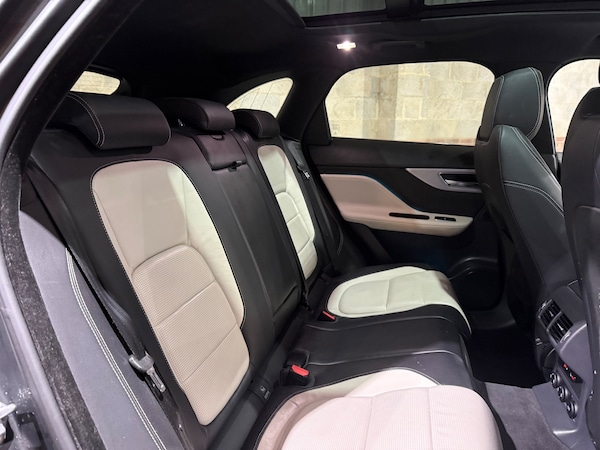 Used Jaguar F-Pace 2017 for sale - 76224971: Photo 23