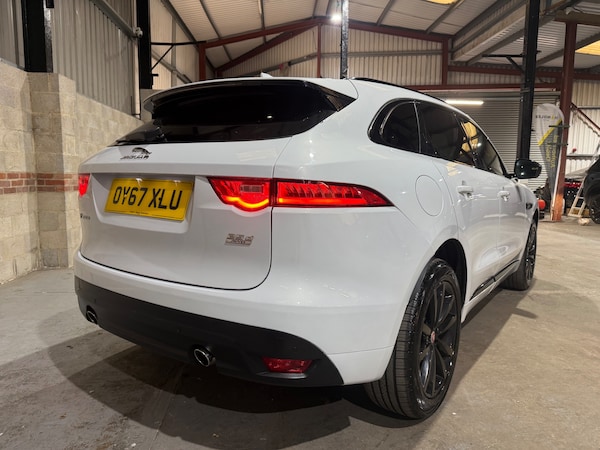 Used Jaguar F-Pace 2017 for sale - 76224971: Photo 48