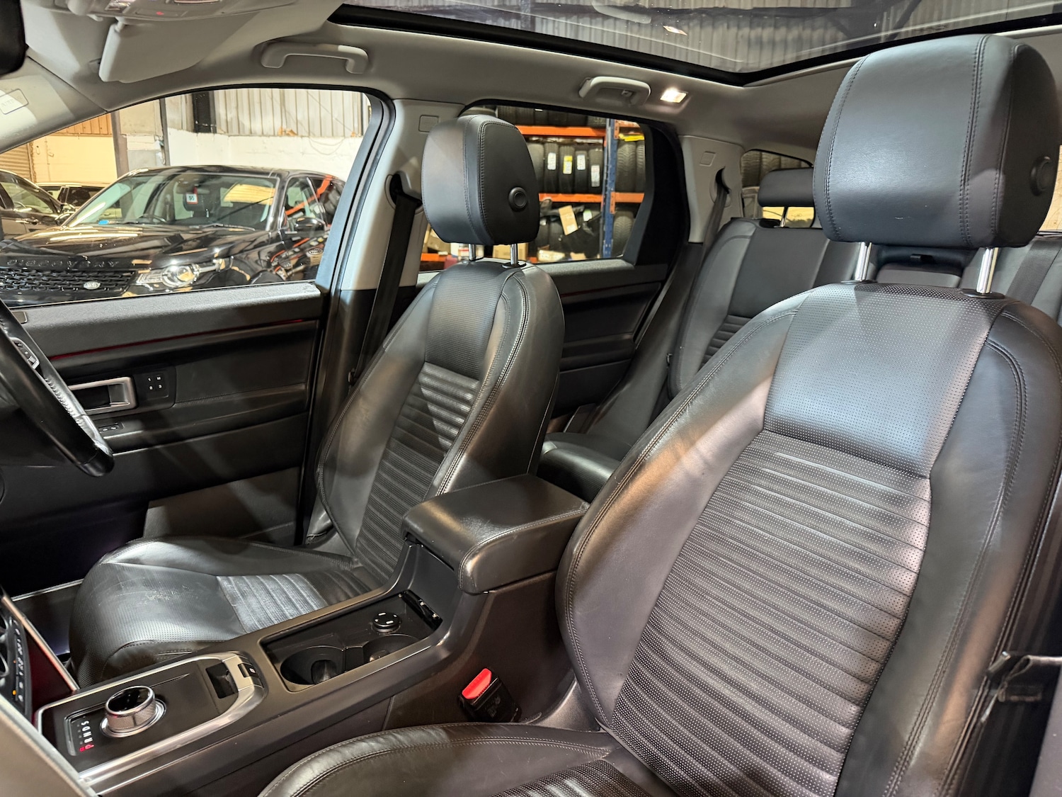 Used Land Rover Discovery Sport 2016 for sale - 78159168: Photo 10