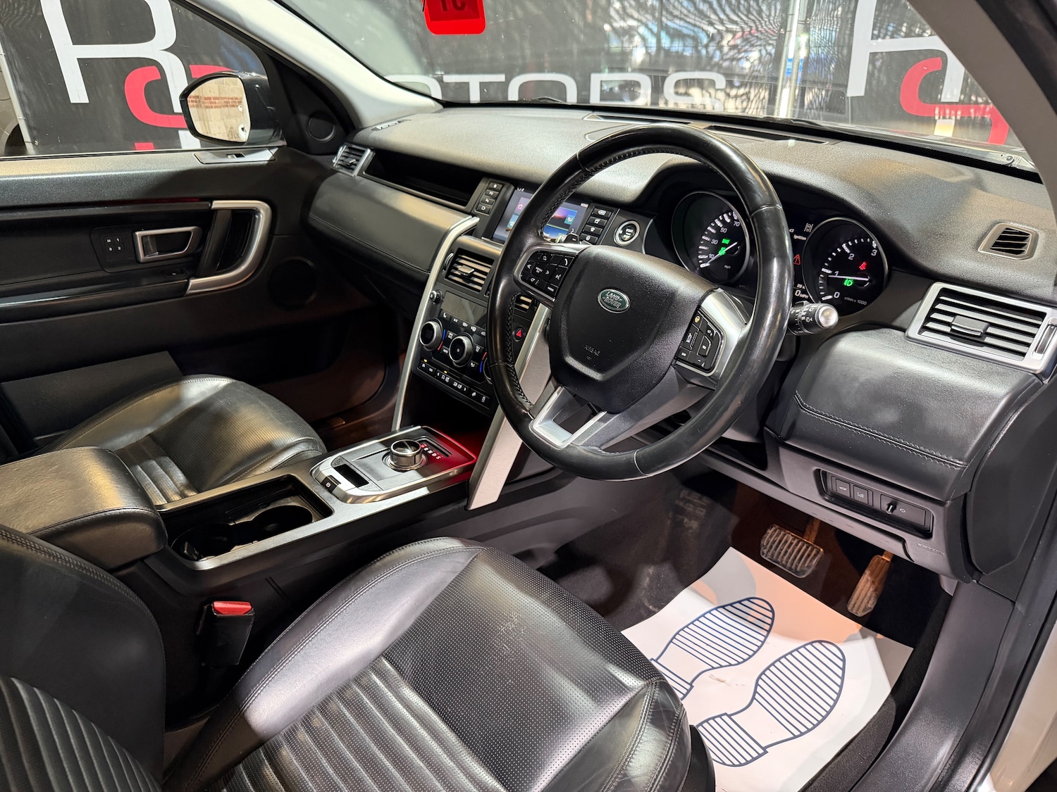 Used Land Rover Discovery Sport 2016 for sale - 78159168: Photo 28