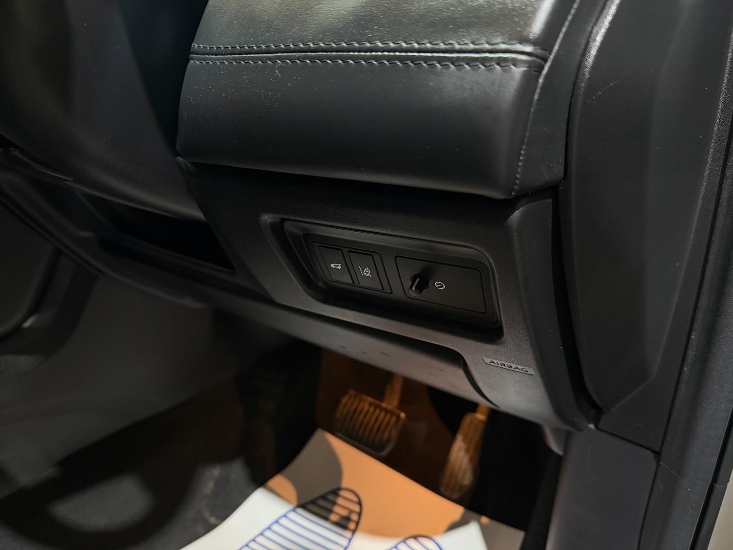 Used Land Rover Discovery Sport 2016 for sale - 78159168: Photo 32