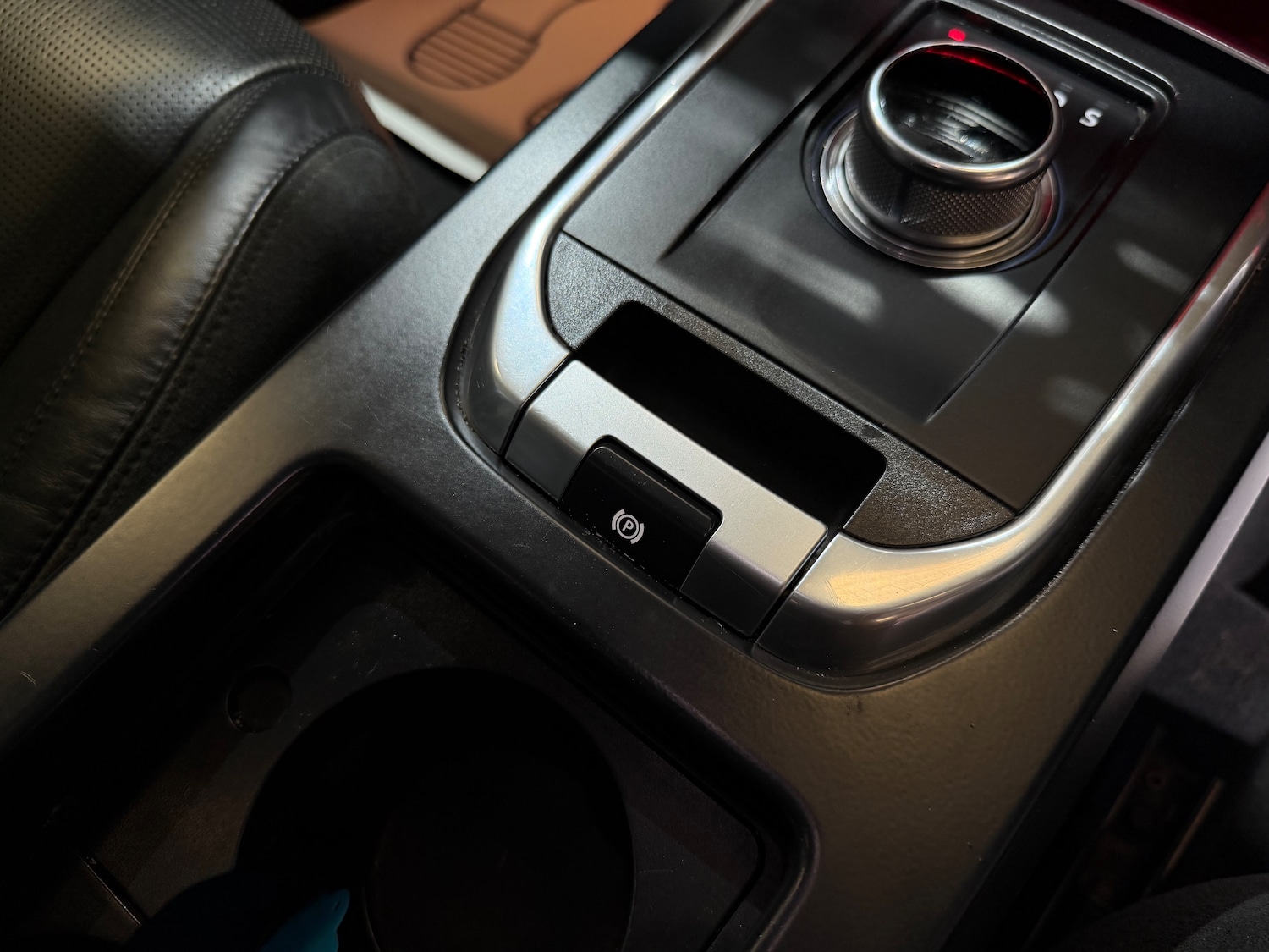 Used Land Rover Discovery Sport 2016 for sale - 78159168: Photo 47