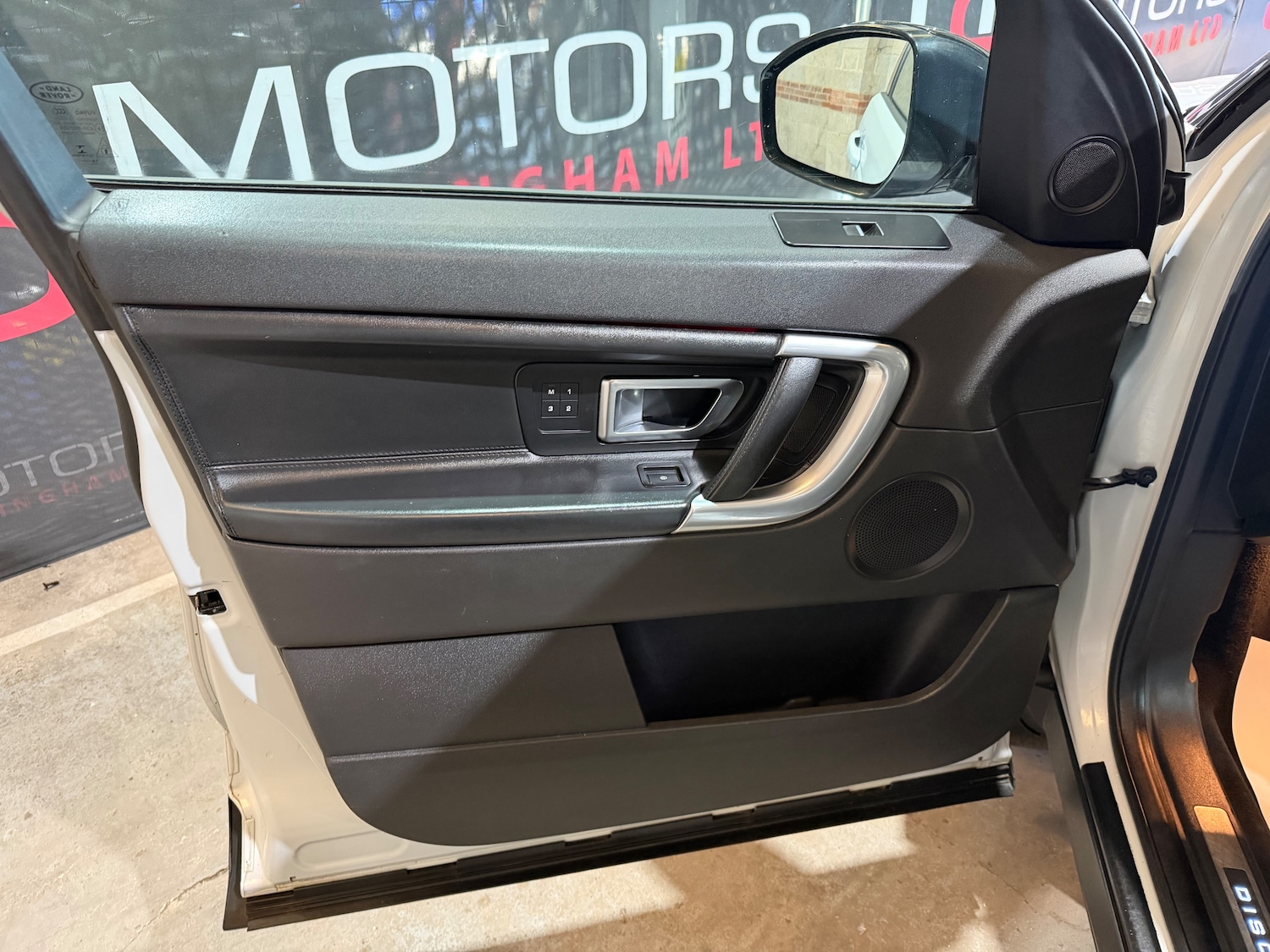 Used Land Rover Discovery Sport 2016 for sale - 78159168: Photo 7