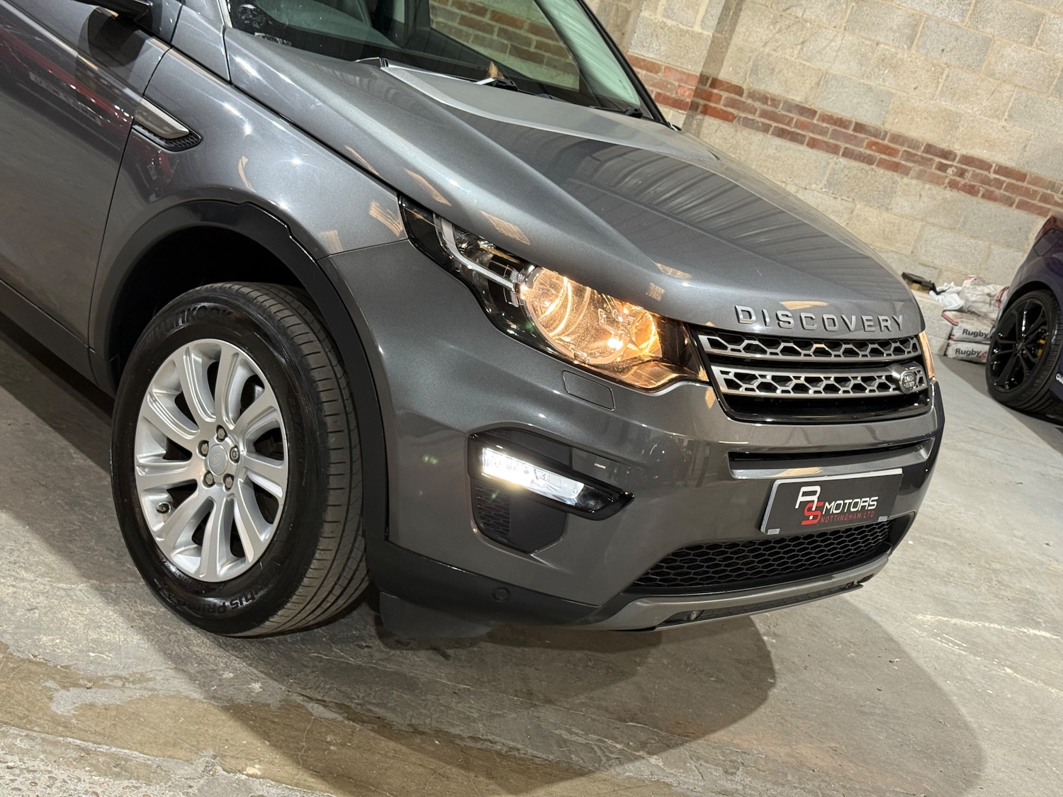Used Land Rover Discovery Sport 2016 for sale - 76143625: Photo 18