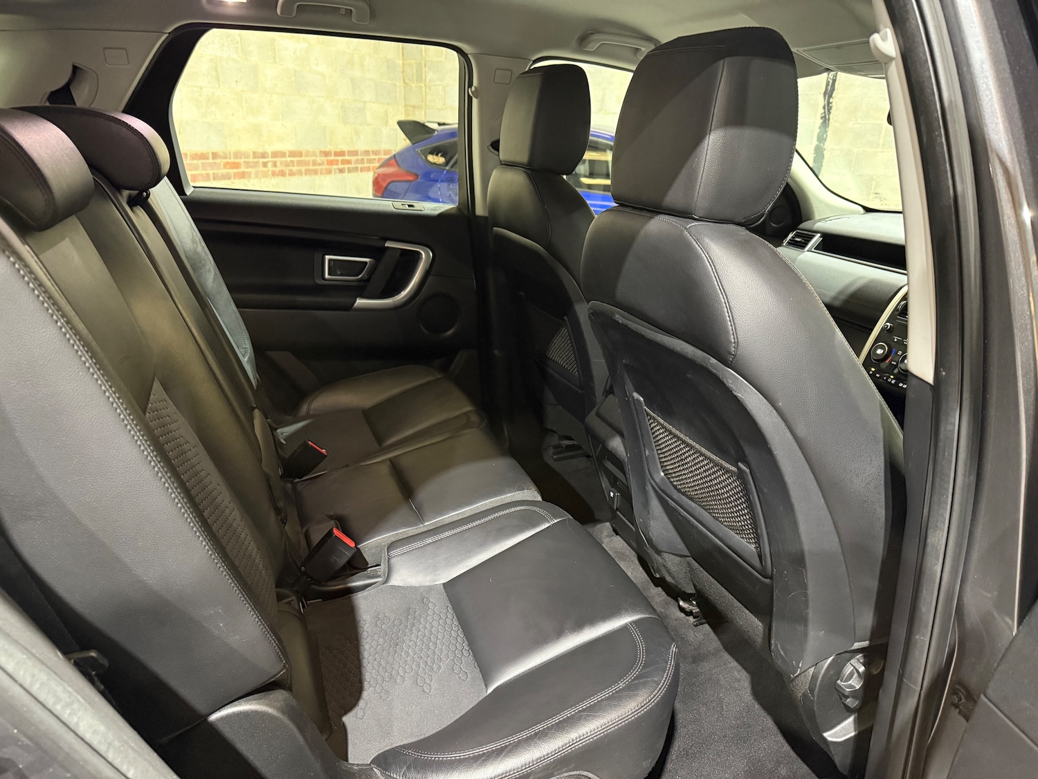 Used Land Rover Discovery Sport 2016 for sale - 76143625: Photo 27