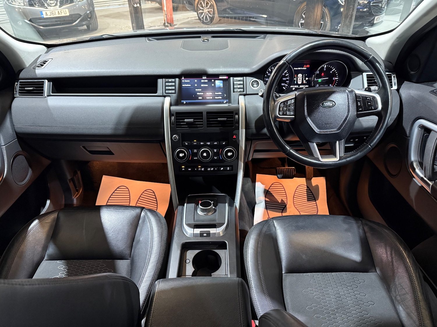 Used Land Rover Discovery Sport 2016 for sale - 76143625: Photo 30