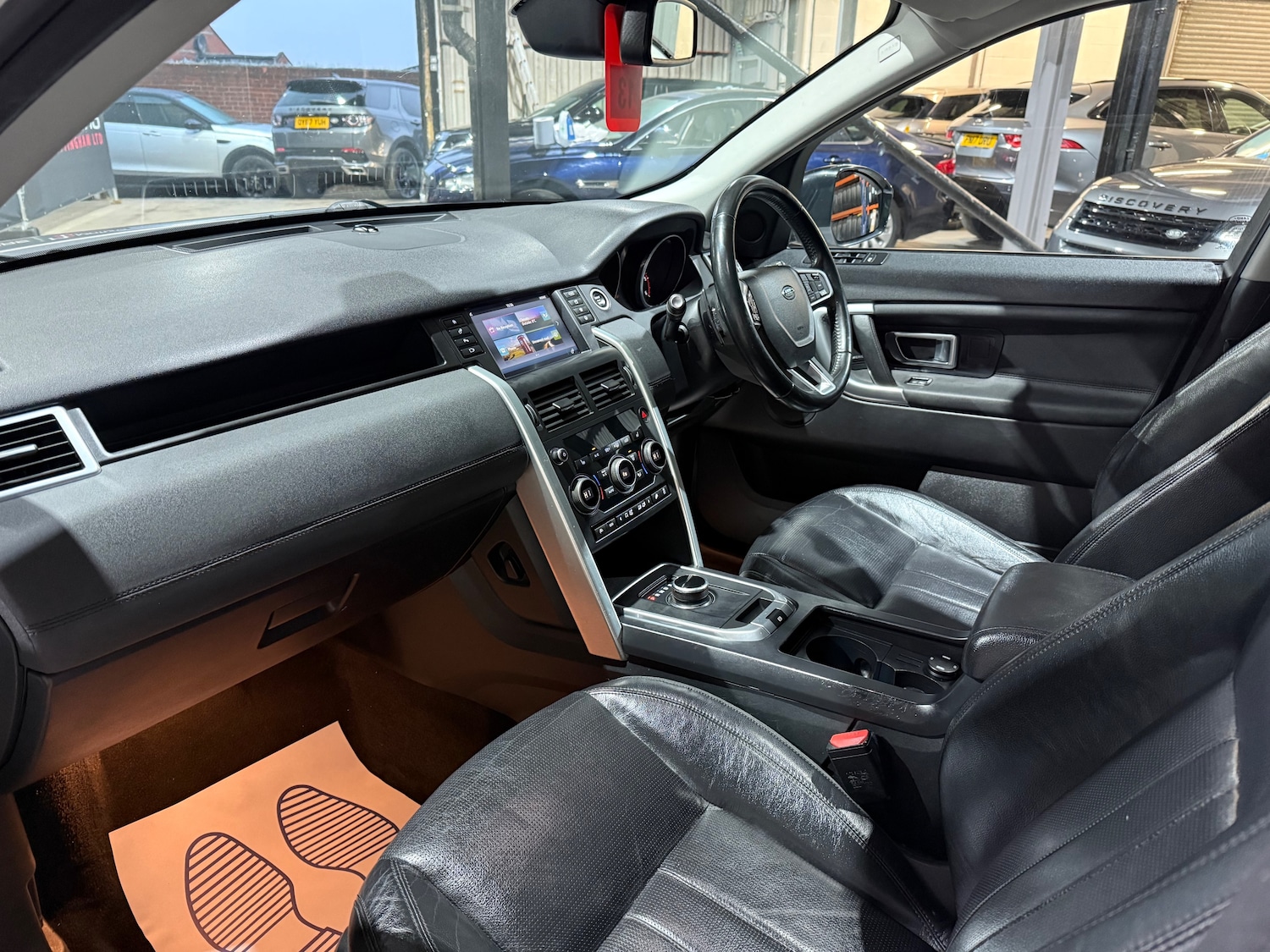 Used Land Rover Discovery Sport 2017 for sale - 77313000: Photo 10