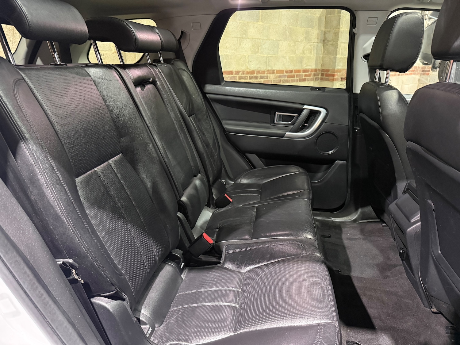 Used Land Rover Discovery Sport 2017 for sale - 77313000: Photo 24