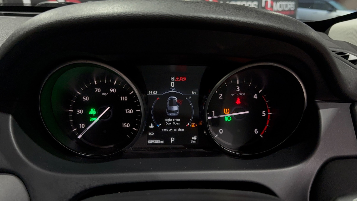 Used Land Rover Discovery Sport 2017 for sale - 77313000: Photo 37