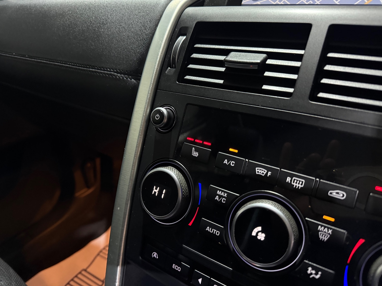 Used Land Rover Discovery Sport 2017 for sale - 77313000: Photo 46