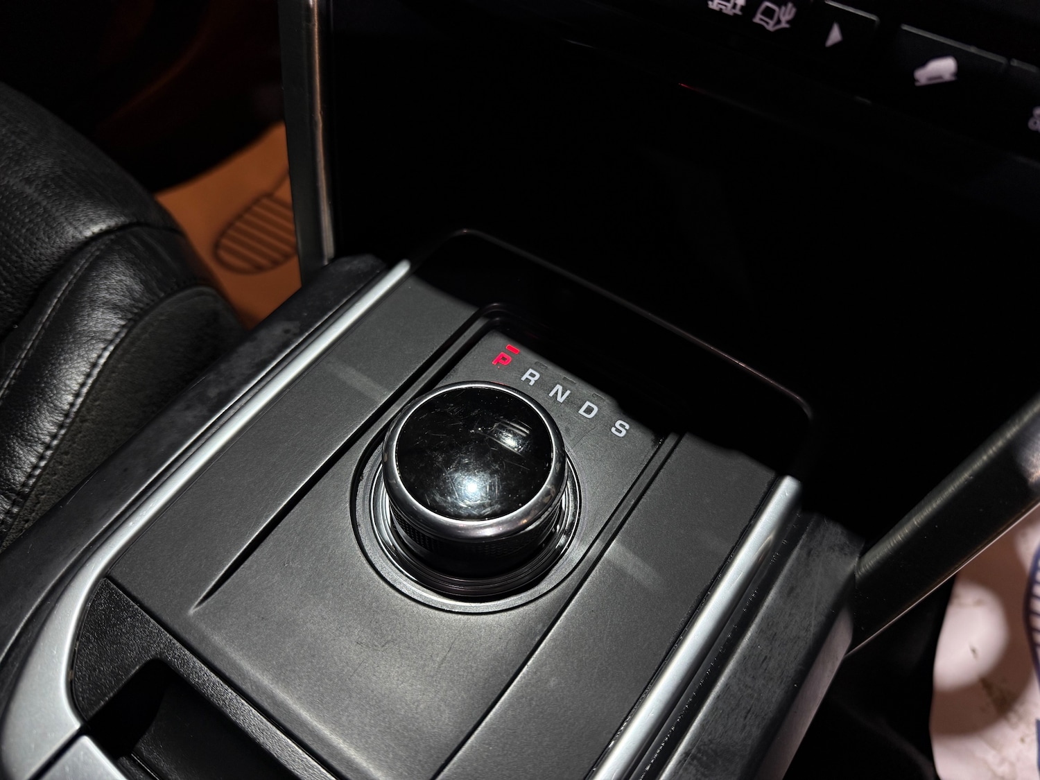 Used Land Rover Discovery Sport 2017 for sale - 77313000: Photo 47