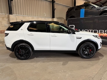 Used Land Rover Discovery Sport 2016 for sale - 78385510: Photo