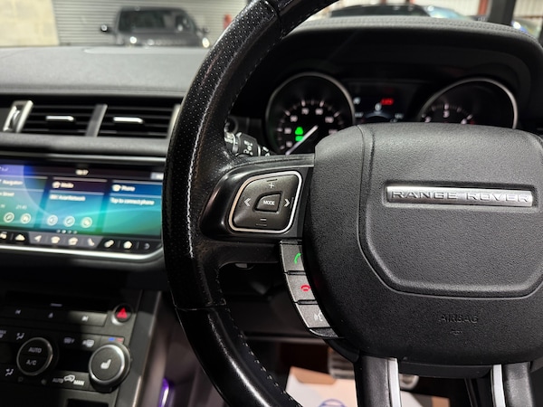 Used Land Rover Range Rover Evoque 2018 for sale - 76273655: Photo 32