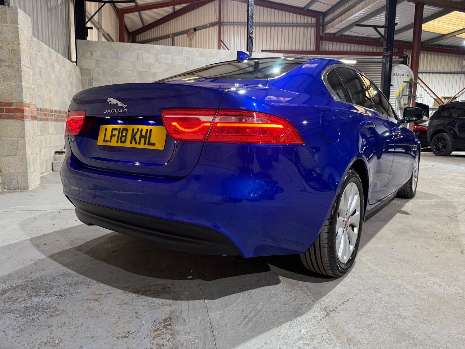 Used Jaguar XE 2018 for sale - 76693547: Photo 43