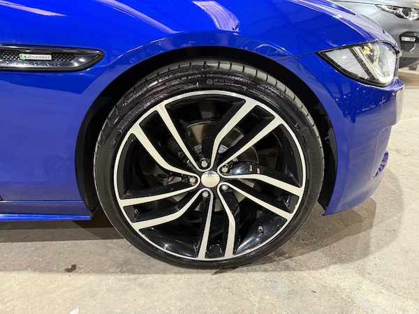 Used Jaguar XE 2017 for sale - 76292903: Photo 55