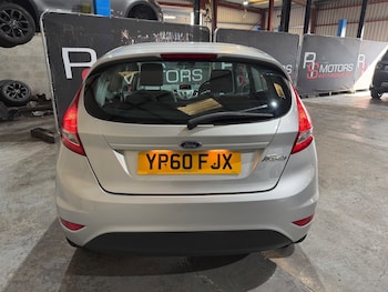 Used Ford Fiesta 2010 for sale - 79392429: Photo